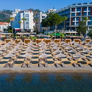 Caprea Otel
