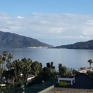 Hotel Adonis